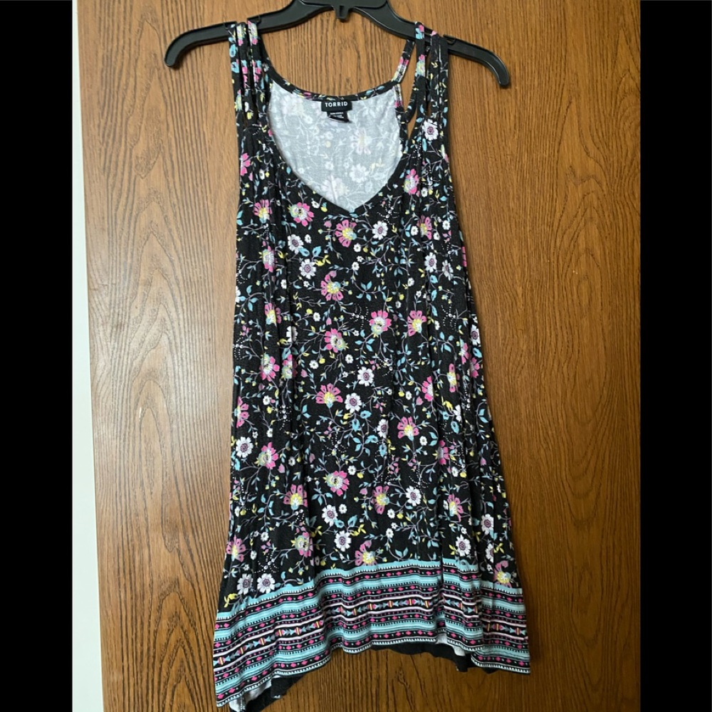 Torrid sleeveless black floral top